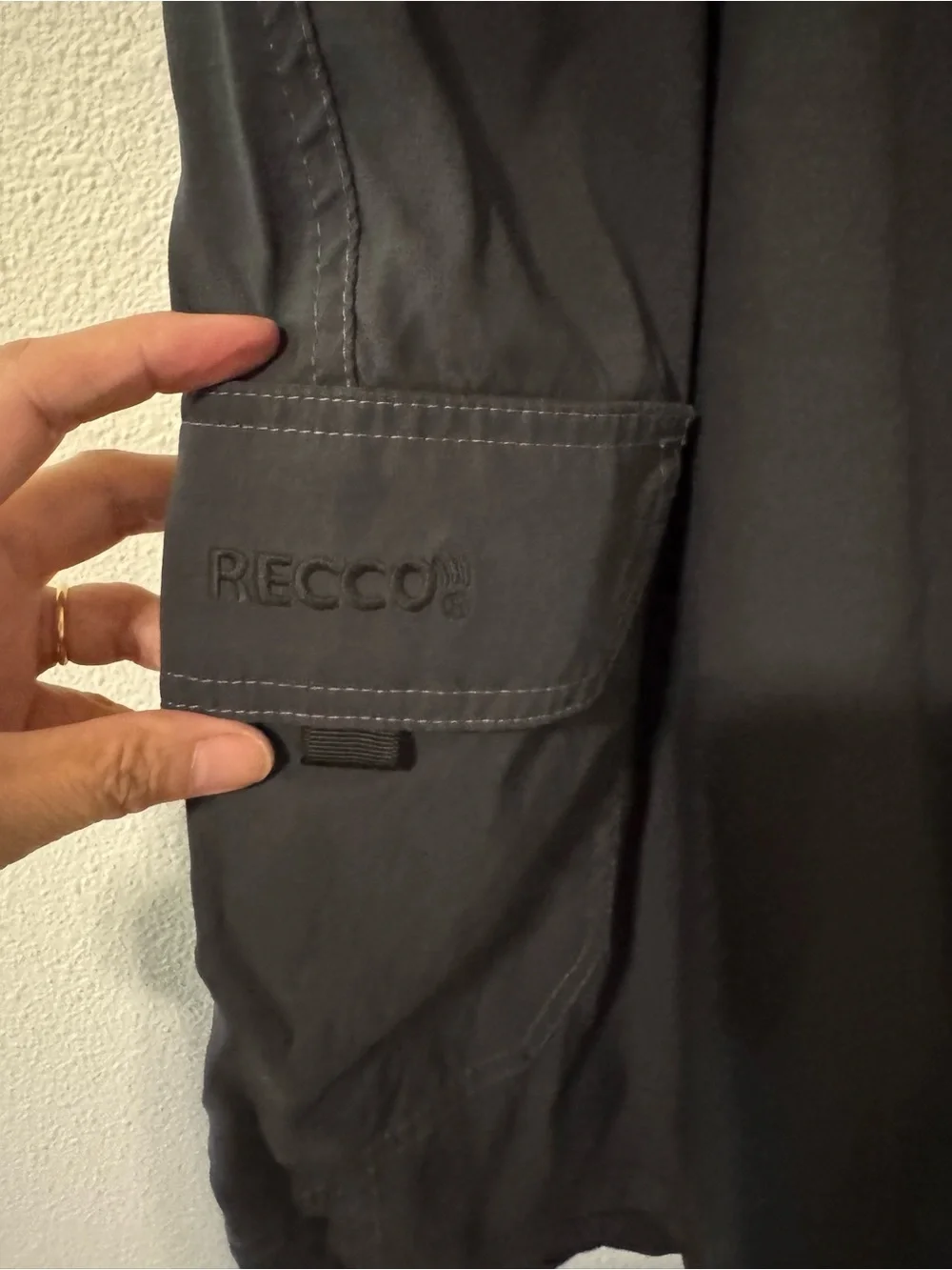 KUHL Renegade Recco Cargo Shorts Koal Gray Bermuda Longline Gorpcore-34